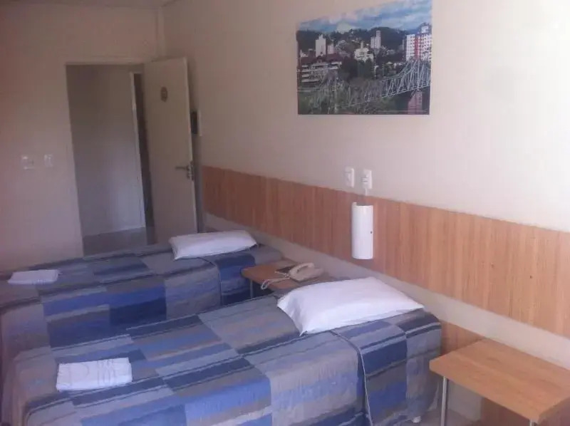 Mime Hotel