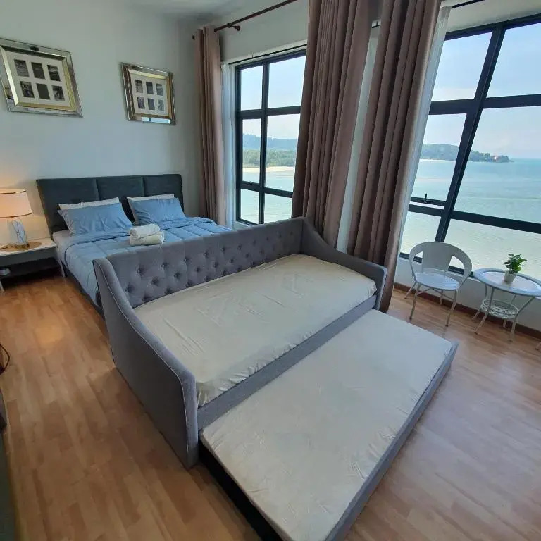 Kuantan Imperium Seaview Swiss Bell A17-12