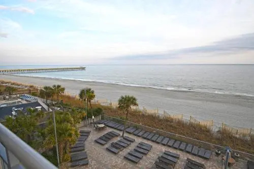 Luxurious Ocean Front 4th Floor Suite with Jet Tub