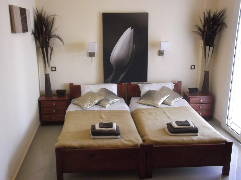Mariana Hotel