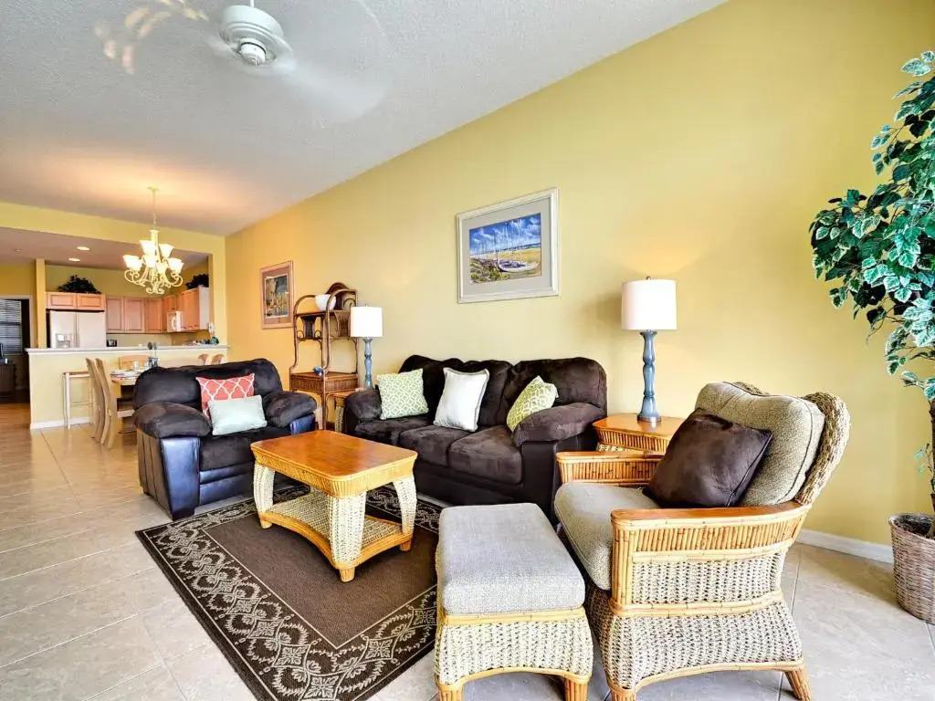Harborview Grande 604