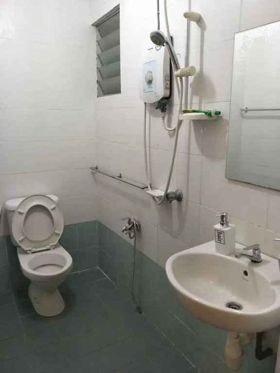 Prestige Pelangi 1