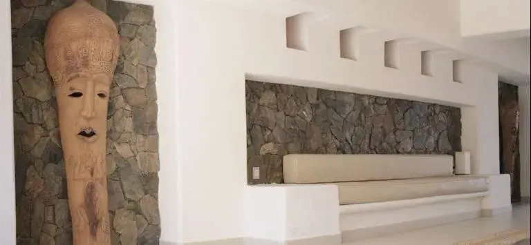 Akan Resort