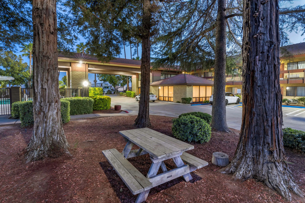 Best Western Orchard Inn