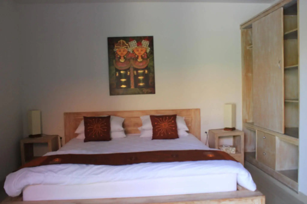Taman Kesari Villas