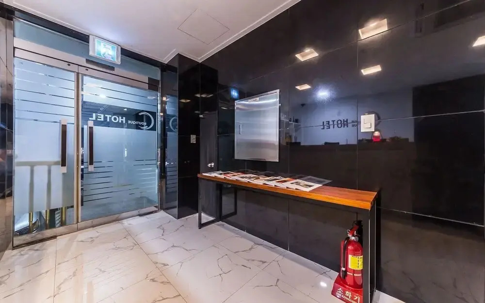 Guri C Boutique Hotel