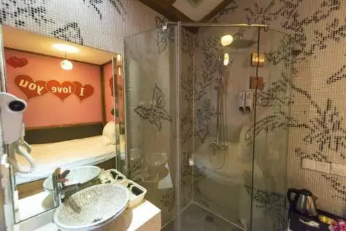 0578Feng Qing Hotel (Linfen Road )