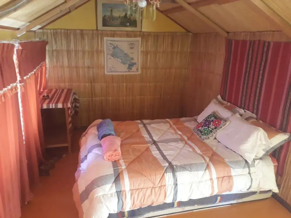 Uros Lupaka Lodge Hotel