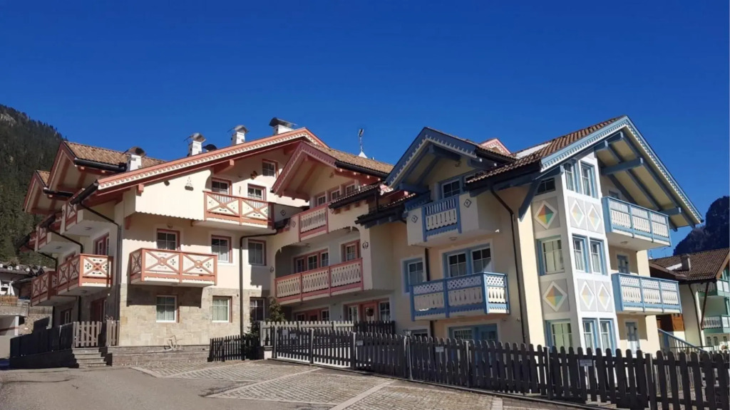 RADETZKY -  typical apartment. (022113-AT-667315)-604  RADETZKY