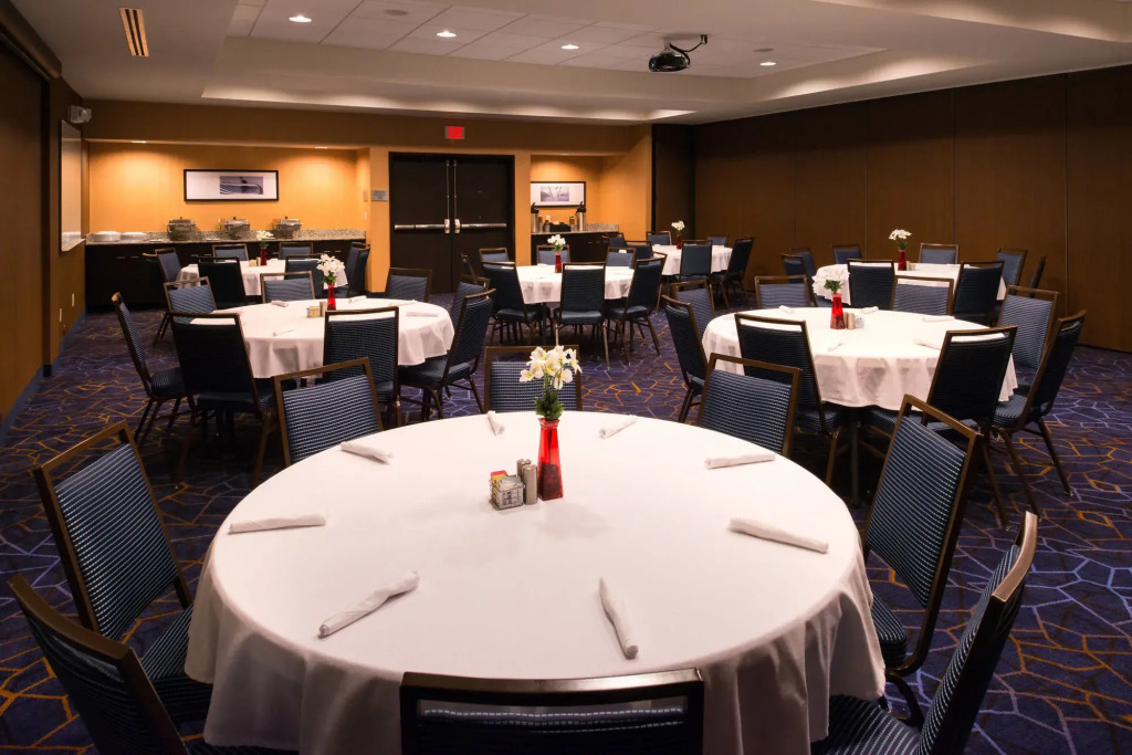 Courtyard by Marriott Hot Springs
