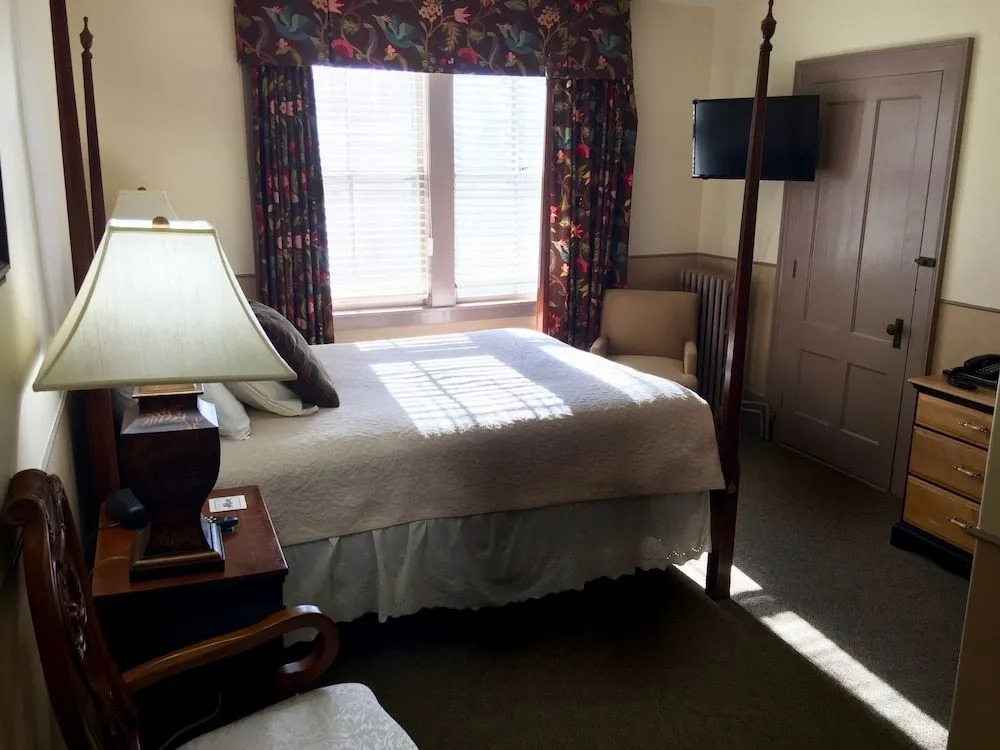 The Norwich Inn