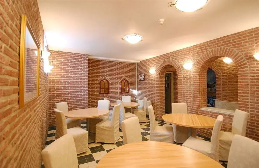 Hotel Plato