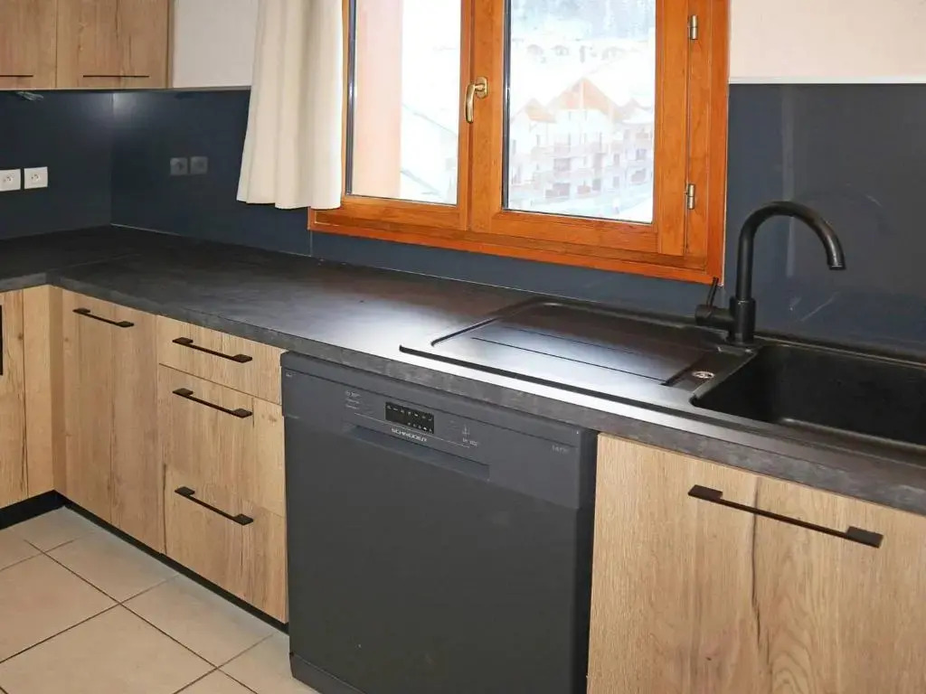 Appartement Les Orres, 4 pièces, 8 personnes - FR-1-322-417