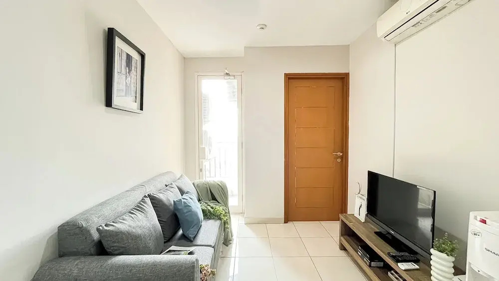 Scandinavian Minimalist 2Br At Cinere Bellevue Suites Apartment
