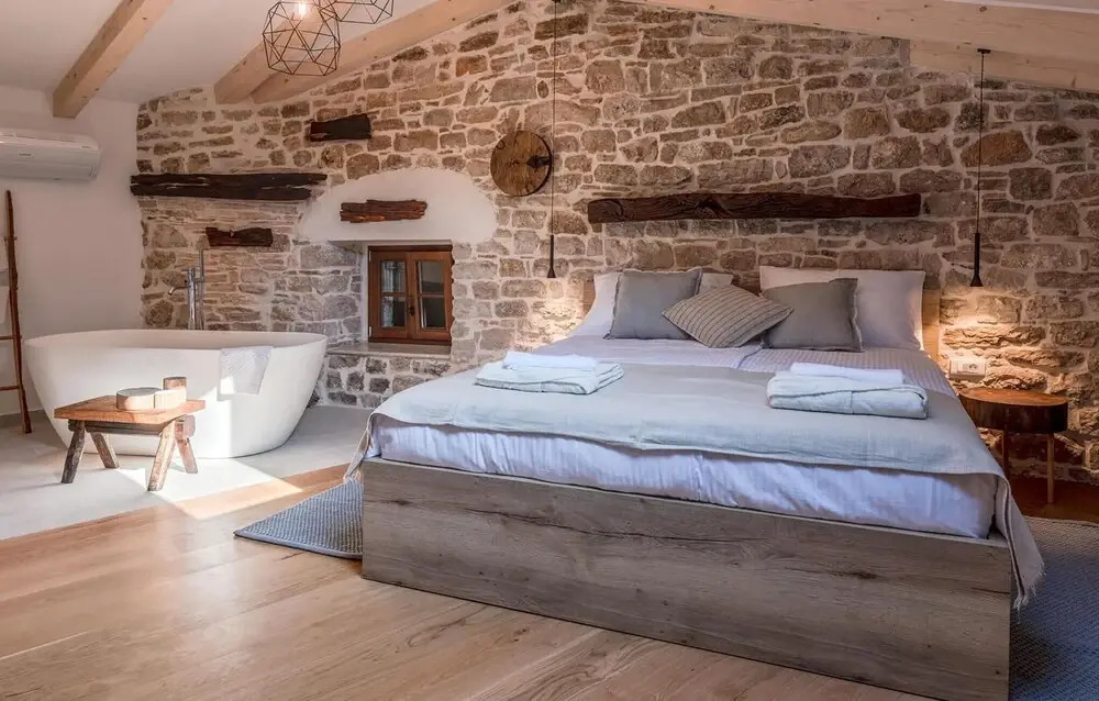 Luxurious Home In Bale With Wifi