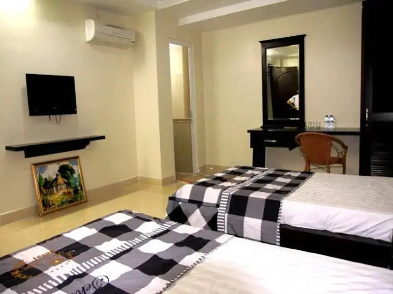 Khanh Ngoc Hotel