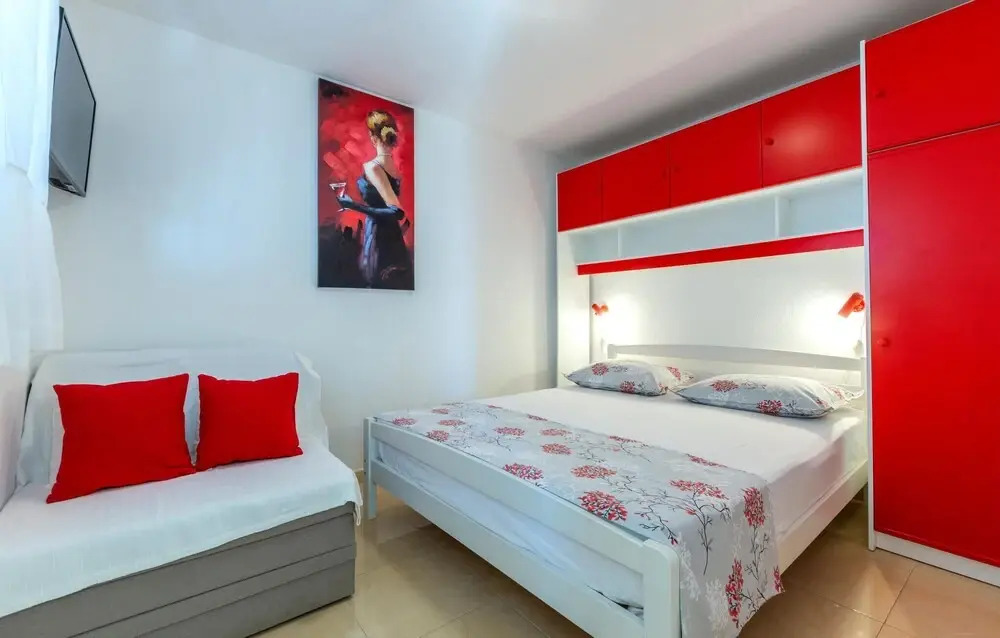 Stunning Apartment in Pisak With Wifi and 1 Bedrooms