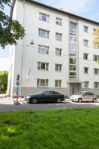 Lastekodu Apartment