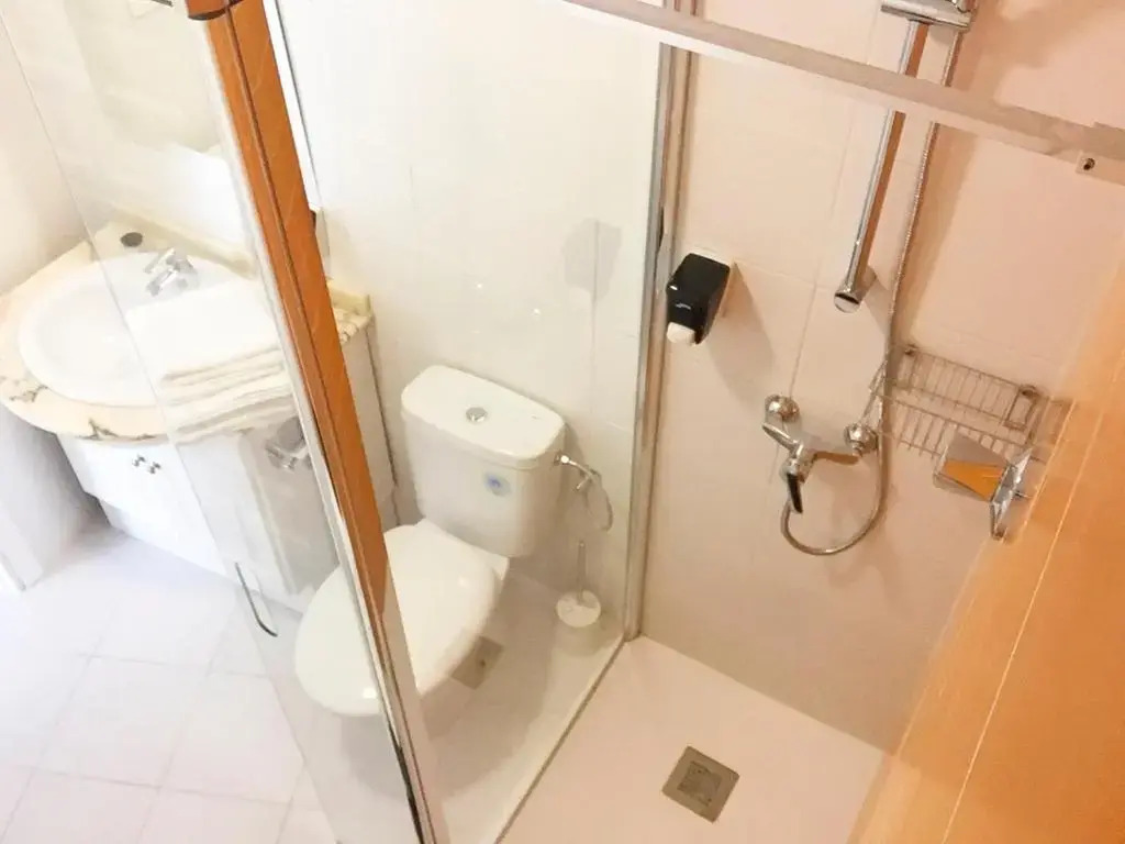 AP2116 Oasis Beach II Marineta