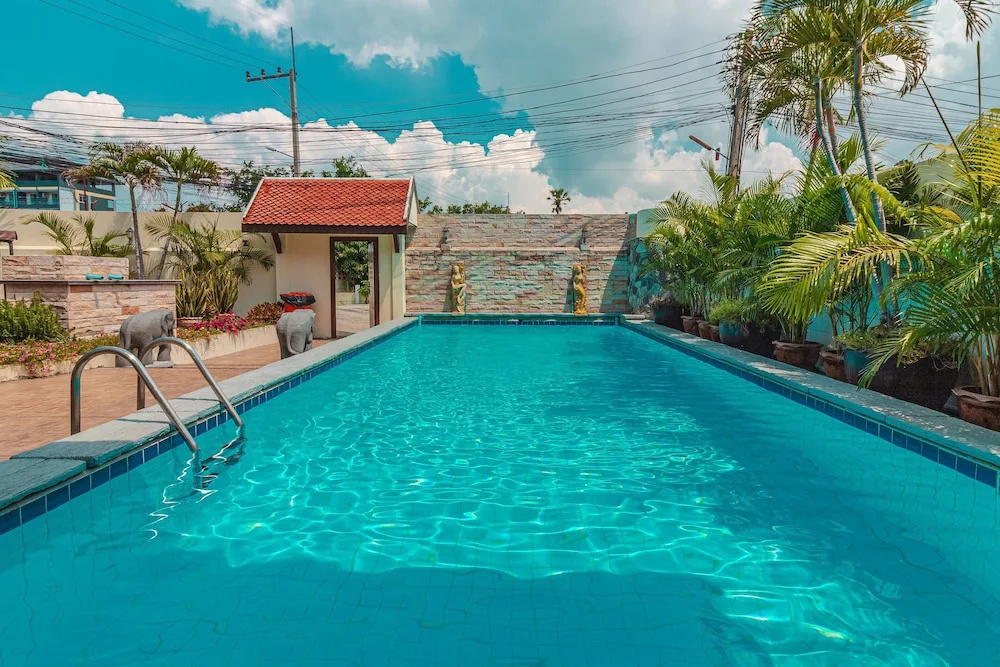 Viewbor Villa - Pattaya Holiday House Walking Street