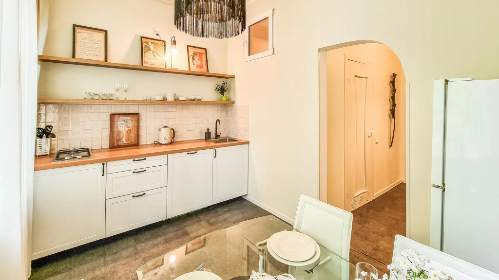 LovelyHome 39 (ЛавлиХоум 39) на улице Комсомольская 77А