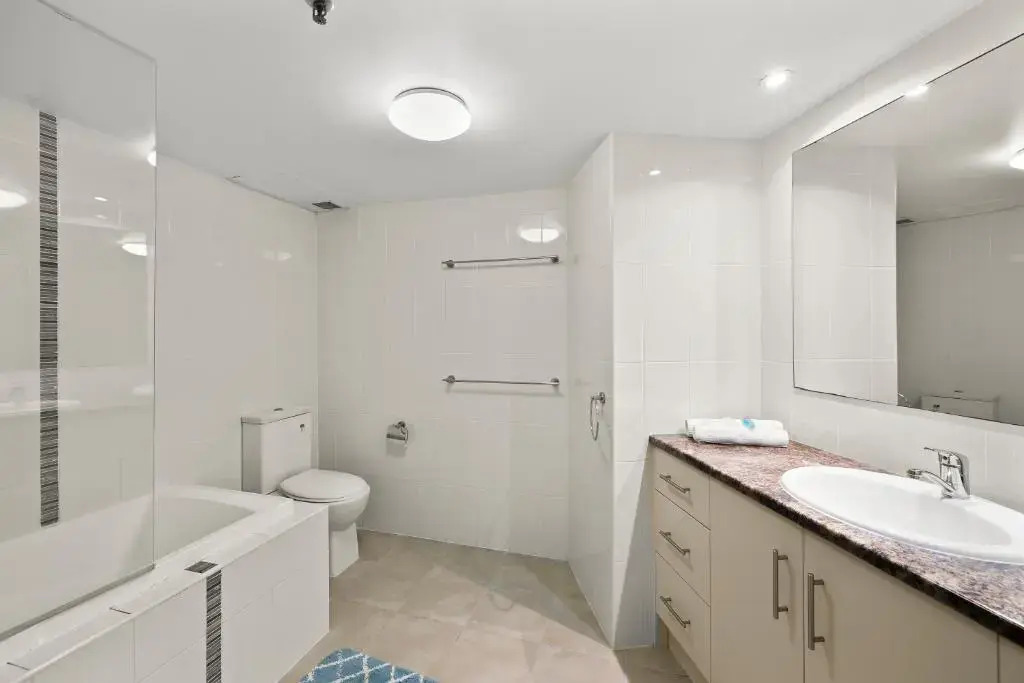 Gemini Court Holiday Apartments