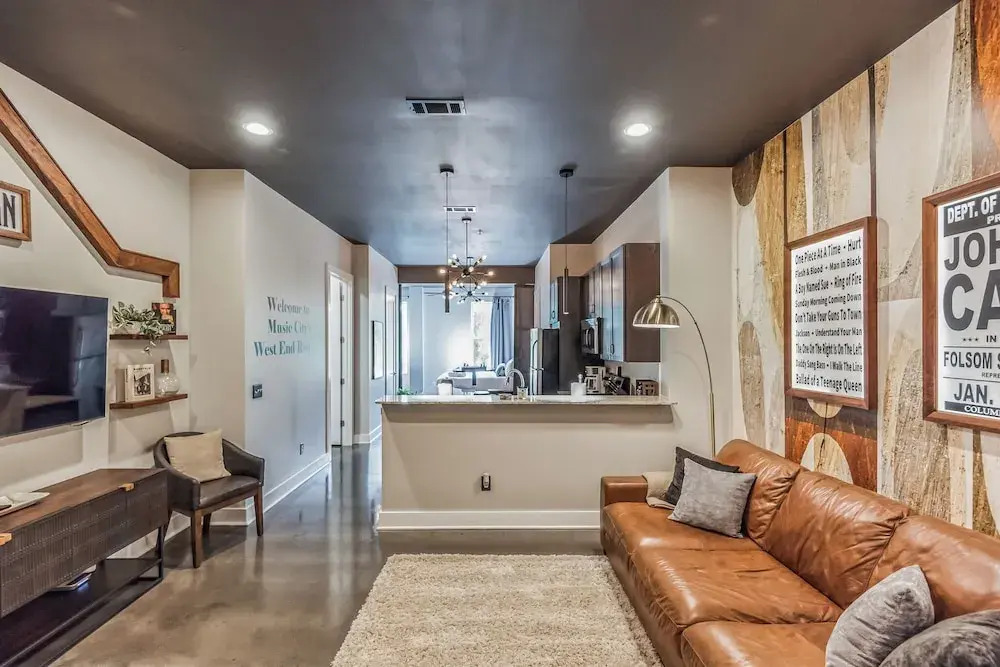 Music City's West End Retreat