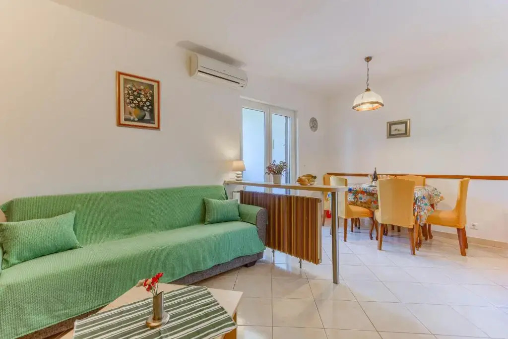 Apartment Villa Iskra