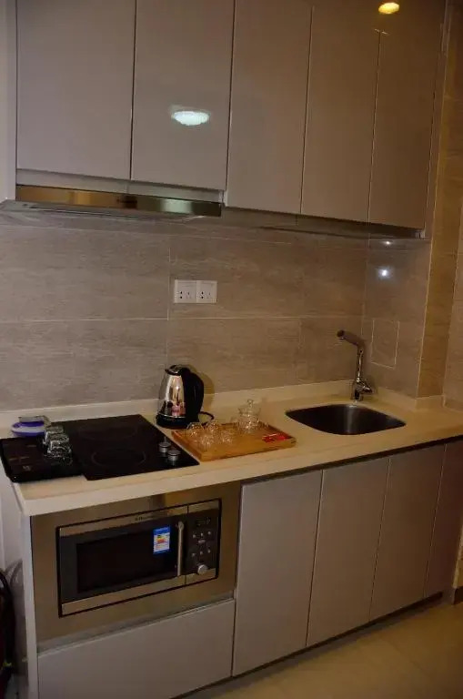 Moon Shine Apartment Hotel