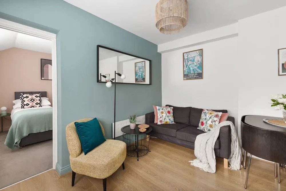 88A Albany Road