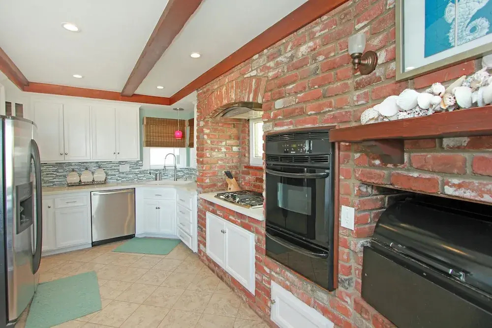 4801 Seashore Drive Deja 4 Bedroom Home