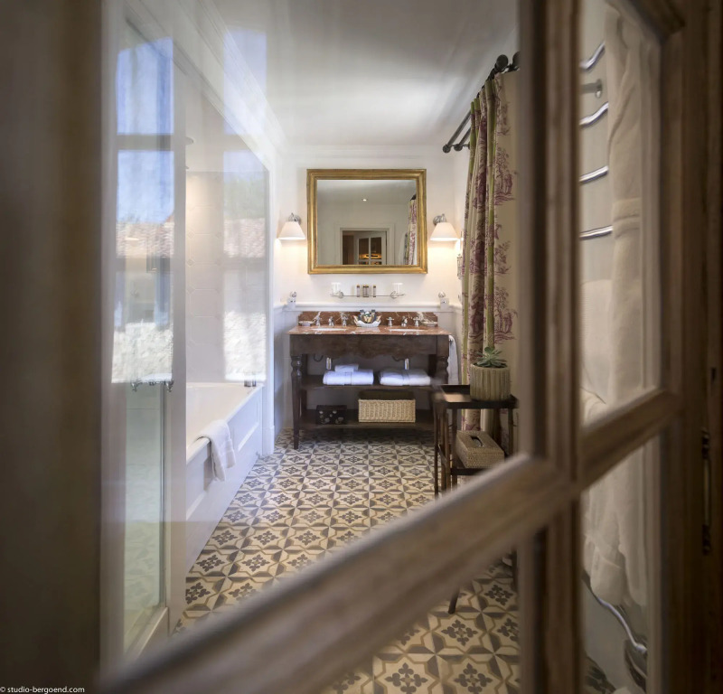 Airelles Gordes, La Bastide