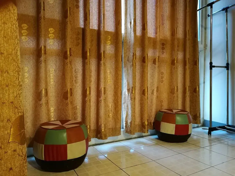 Merry Hotel