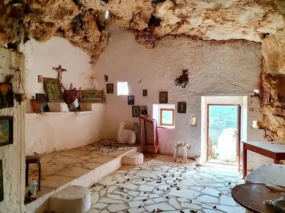 Vallias House