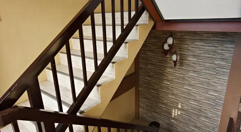 Pacific Palm Suites Davao powered by Cocotel