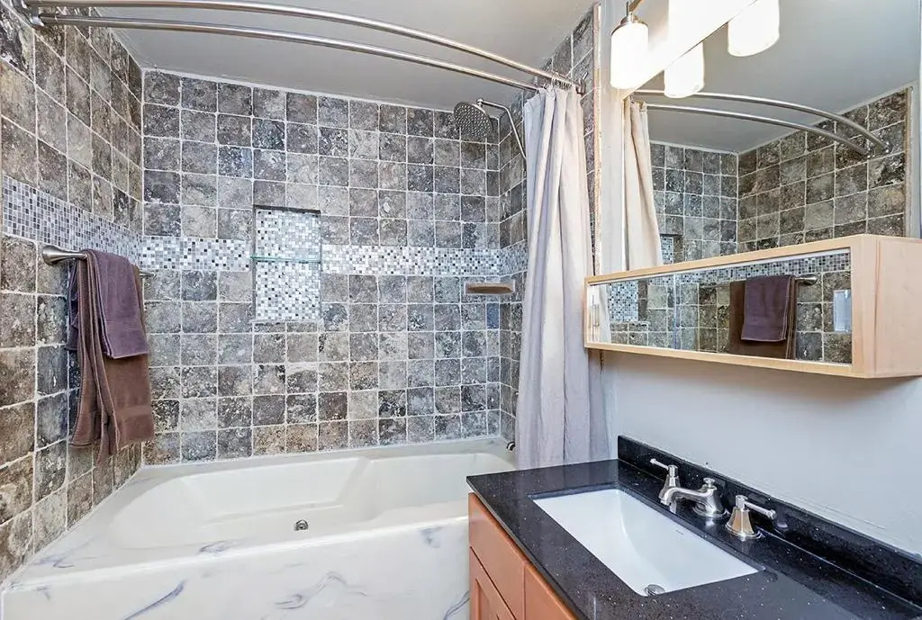 Lulu 6P - A Sophisticated Condo