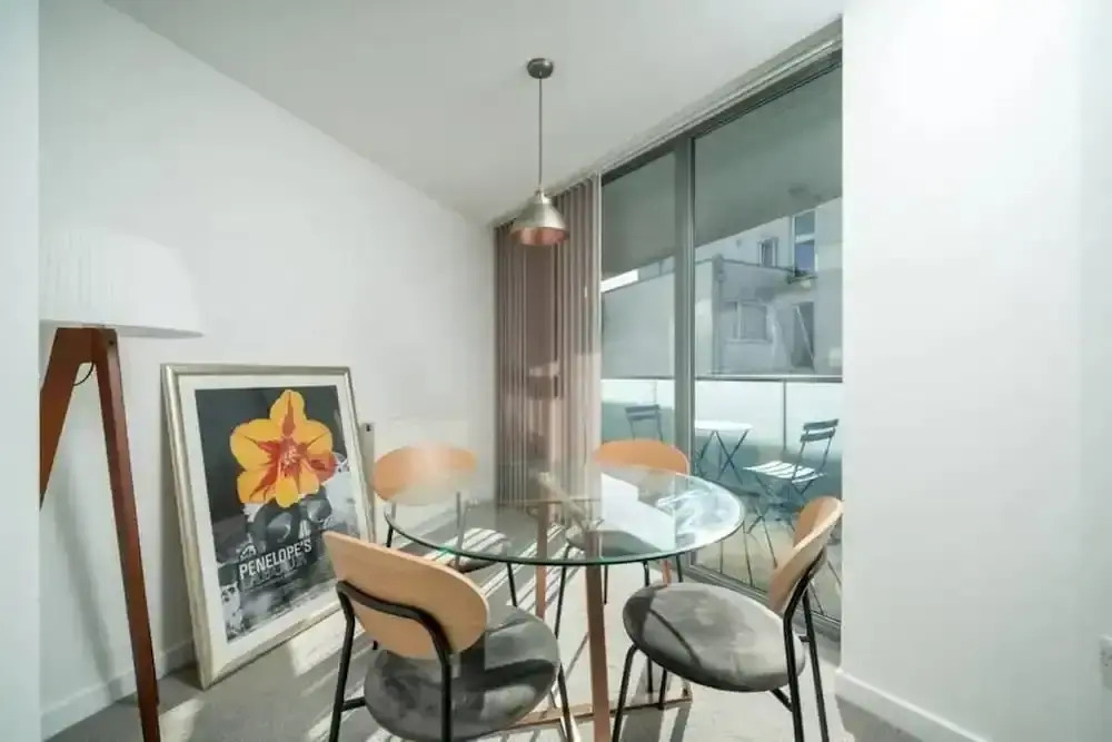 JOIVY Delightful 1BR flat w/ balcony