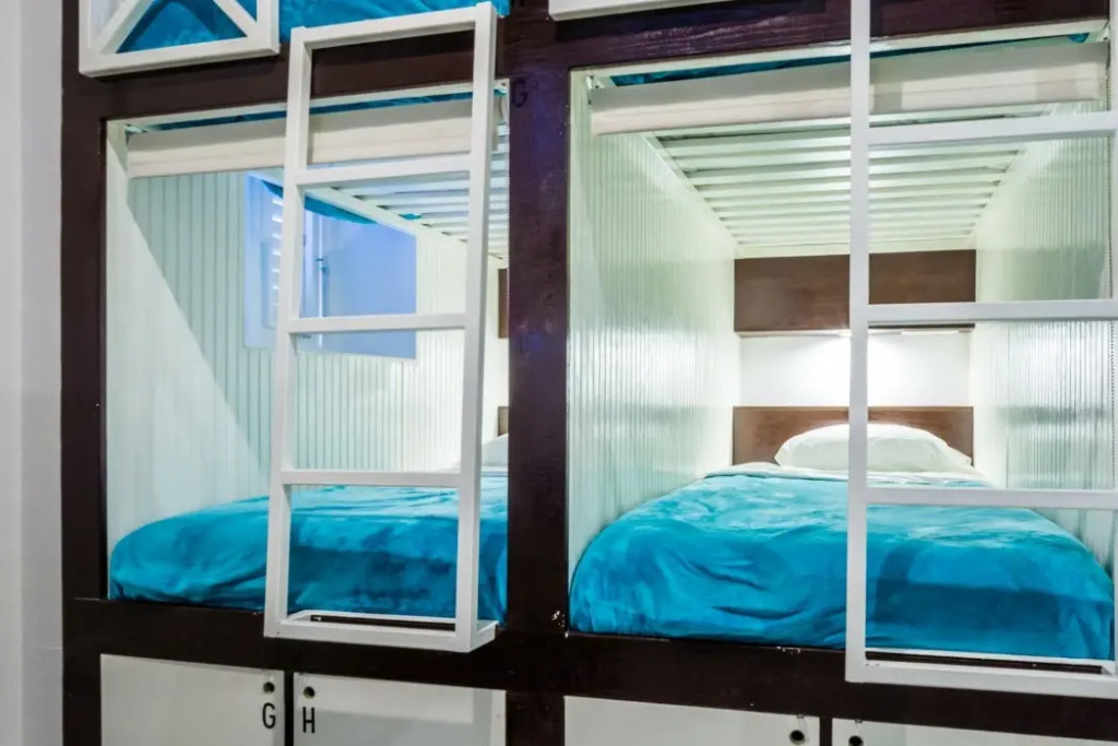 Bed & Bike Curacao - Pietermaai