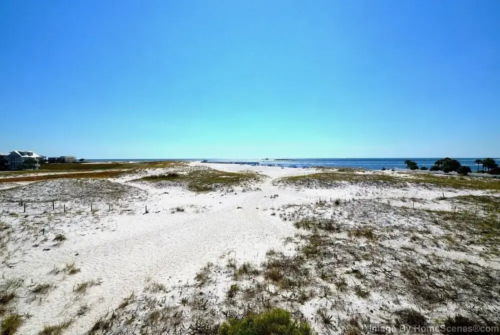 Harry's Beach House - 2 Br Condo