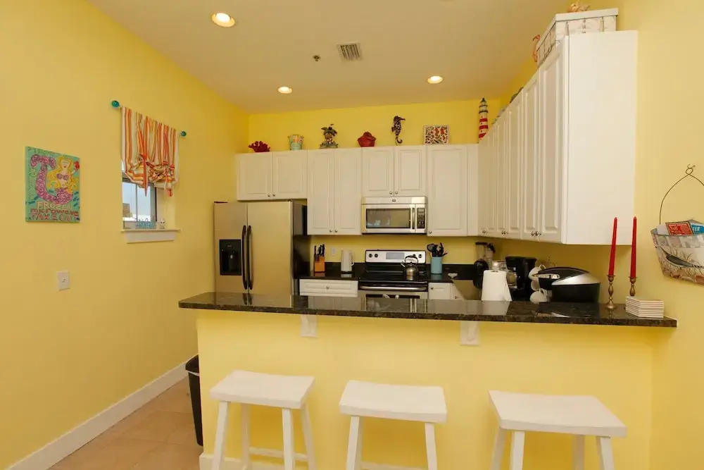 Beach House - Casa del Mar by Panhandle Getaways