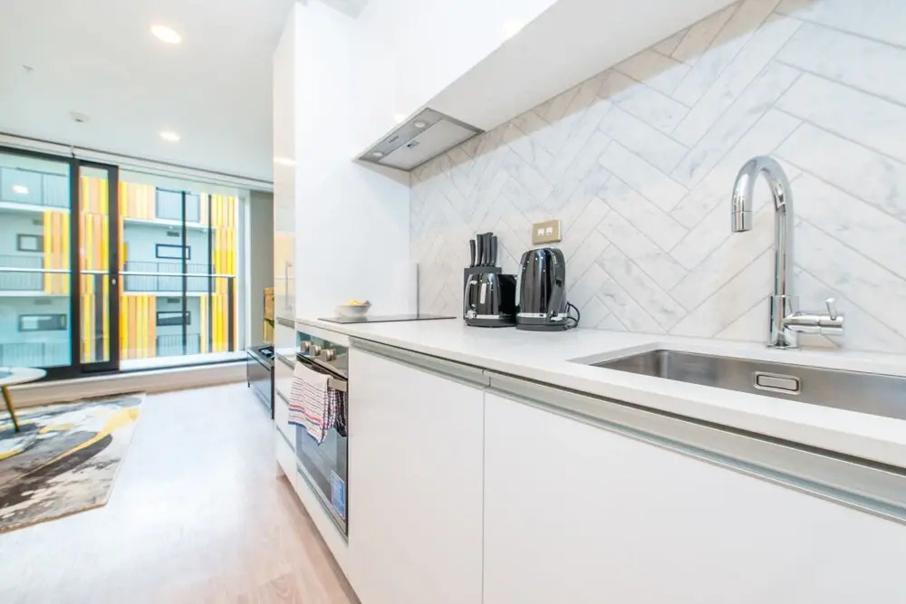 Ehome - Brand New Designed & Stunning Apartment In CBD
