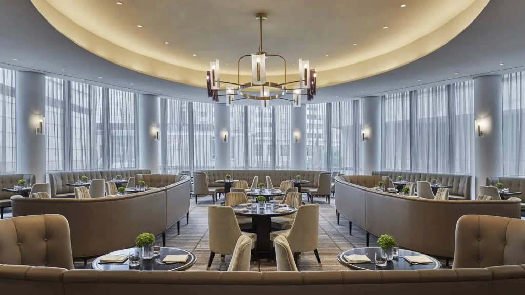 Four Seasons Hotel One Dalton Street, Boston