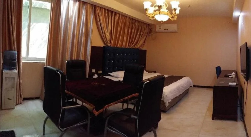 Chengdu Grand Yu Hotel
