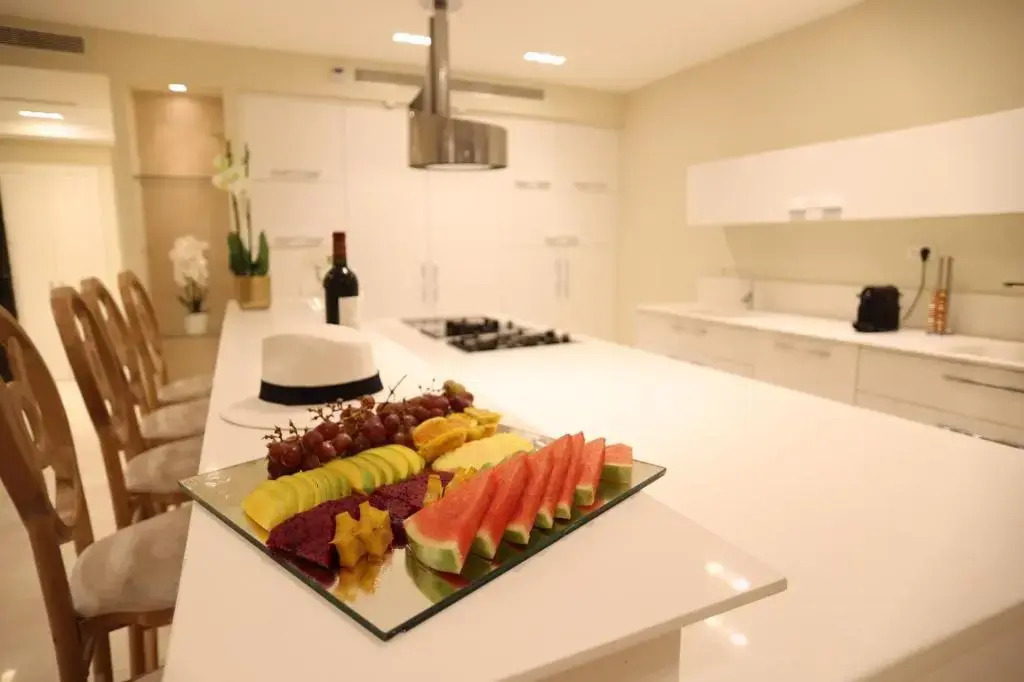 Rental Israel-Mamila Residences 14