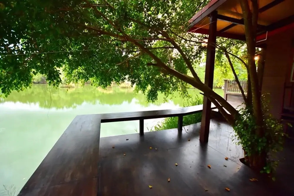 Baan Lanwa Homestay