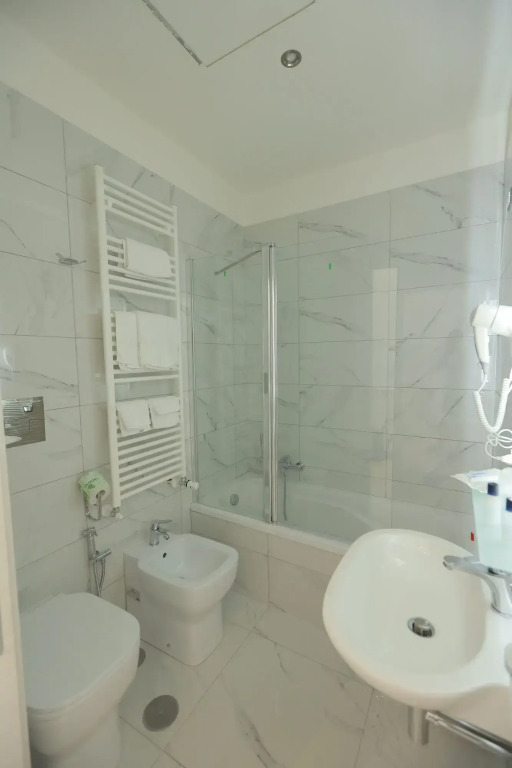 Garibaldi Suite