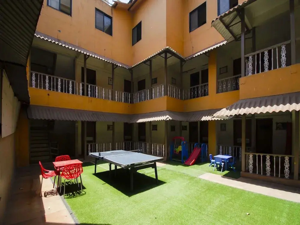 OYO Flagship 36881 Hotel Lion's Den