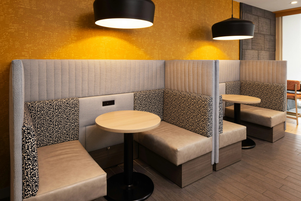 Home2 Suites by Hilton Roseville Minneapolis