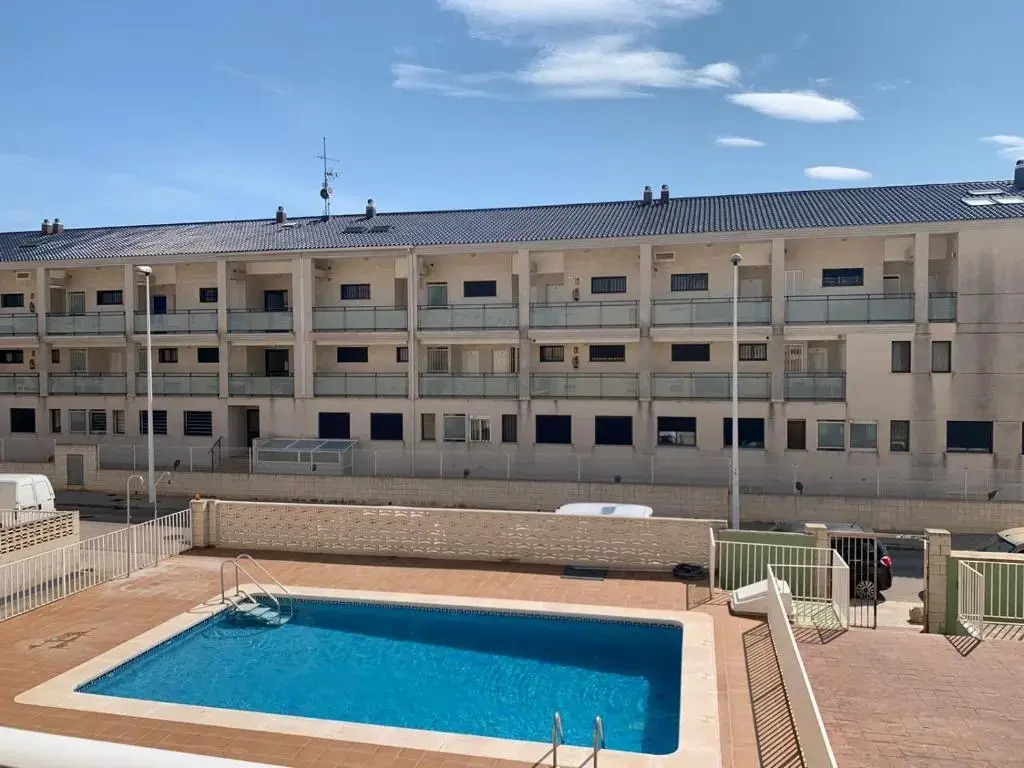 Apto con piscina en la playa cerca de VLC con AC