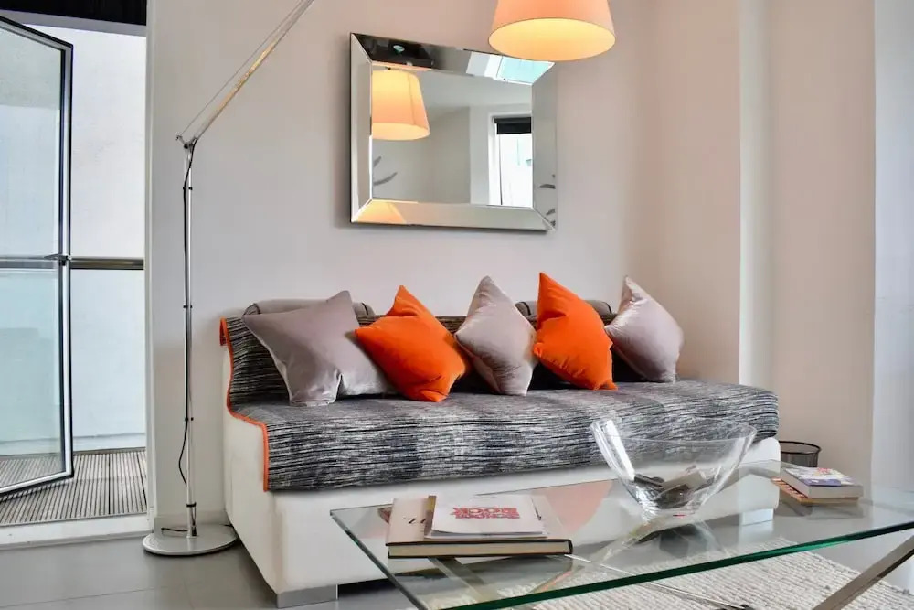 1 Bedroom Studio Apartment in Clerkenwell
